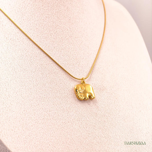 Textured Elephant Pendant Necklace