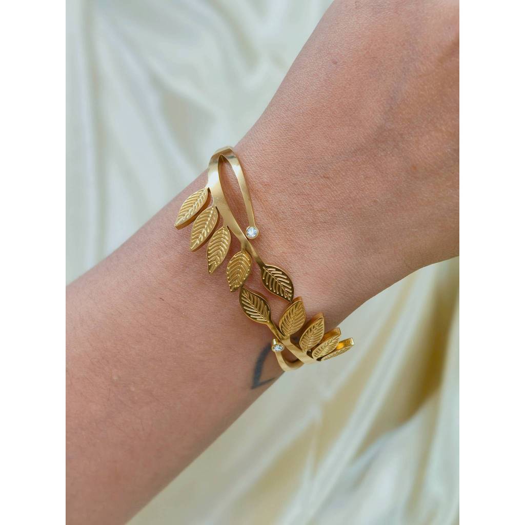 Leaf Motif CZ Leaf Bangle | 18K Gold Plated Stainless Steel