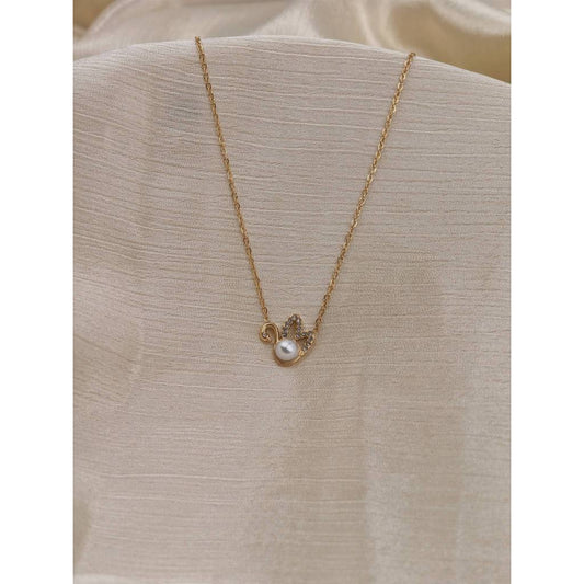 Pearl Swan Pendant Necklace