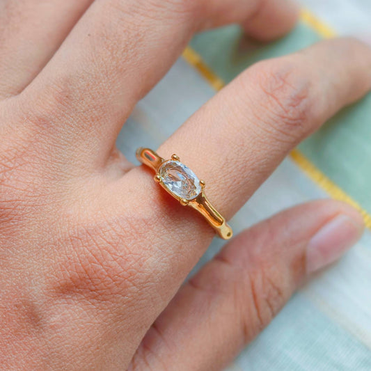 Oval Solitaire Ring