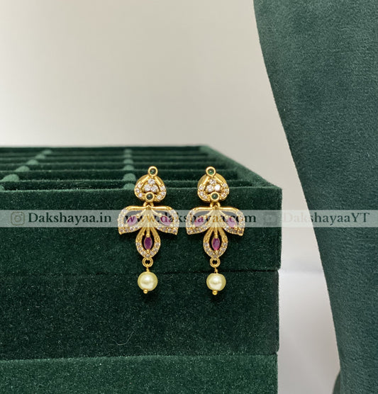 Pink Leaf Motif Choker Necklace Set