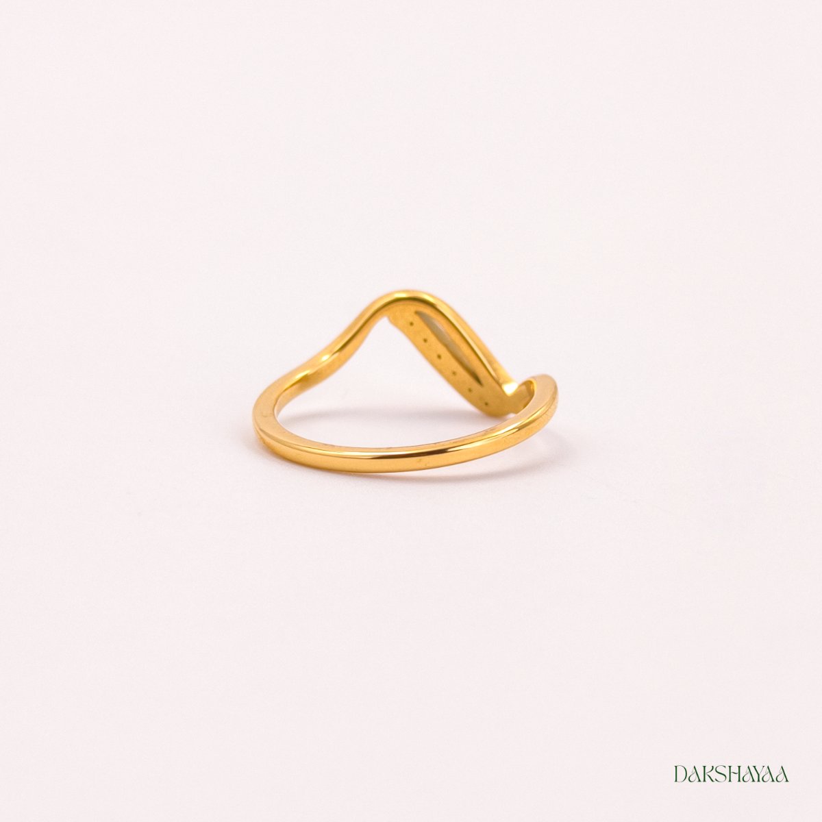 Curve Ring