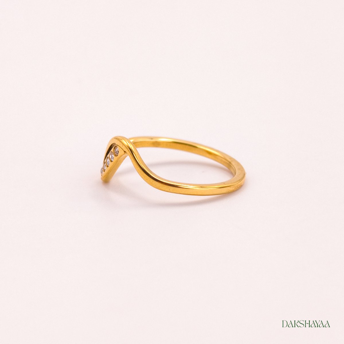 Curve Ring