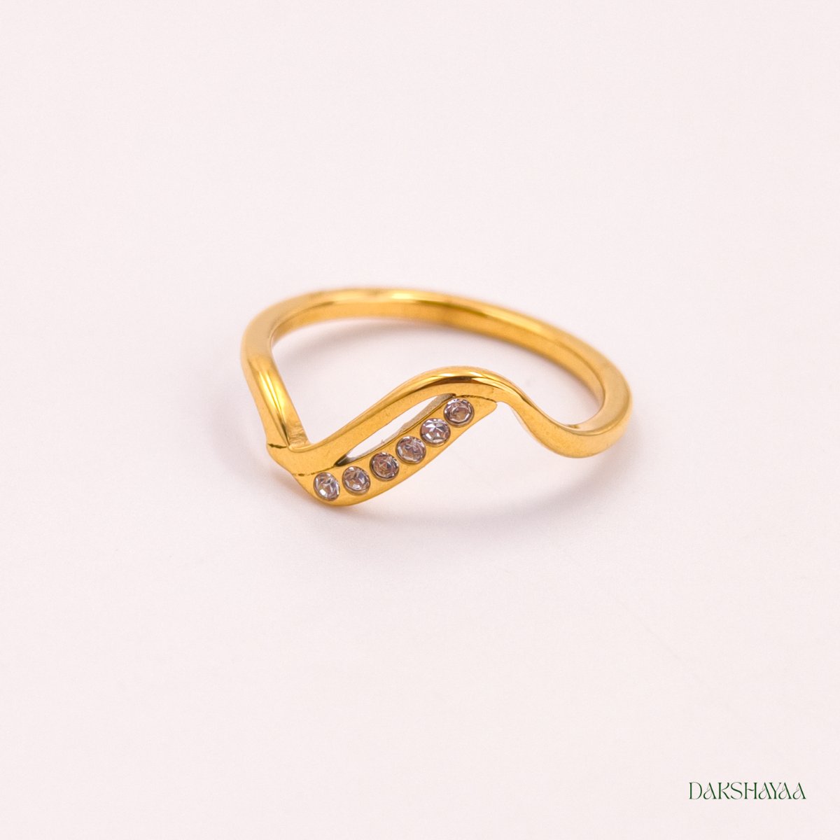 Curve Ring