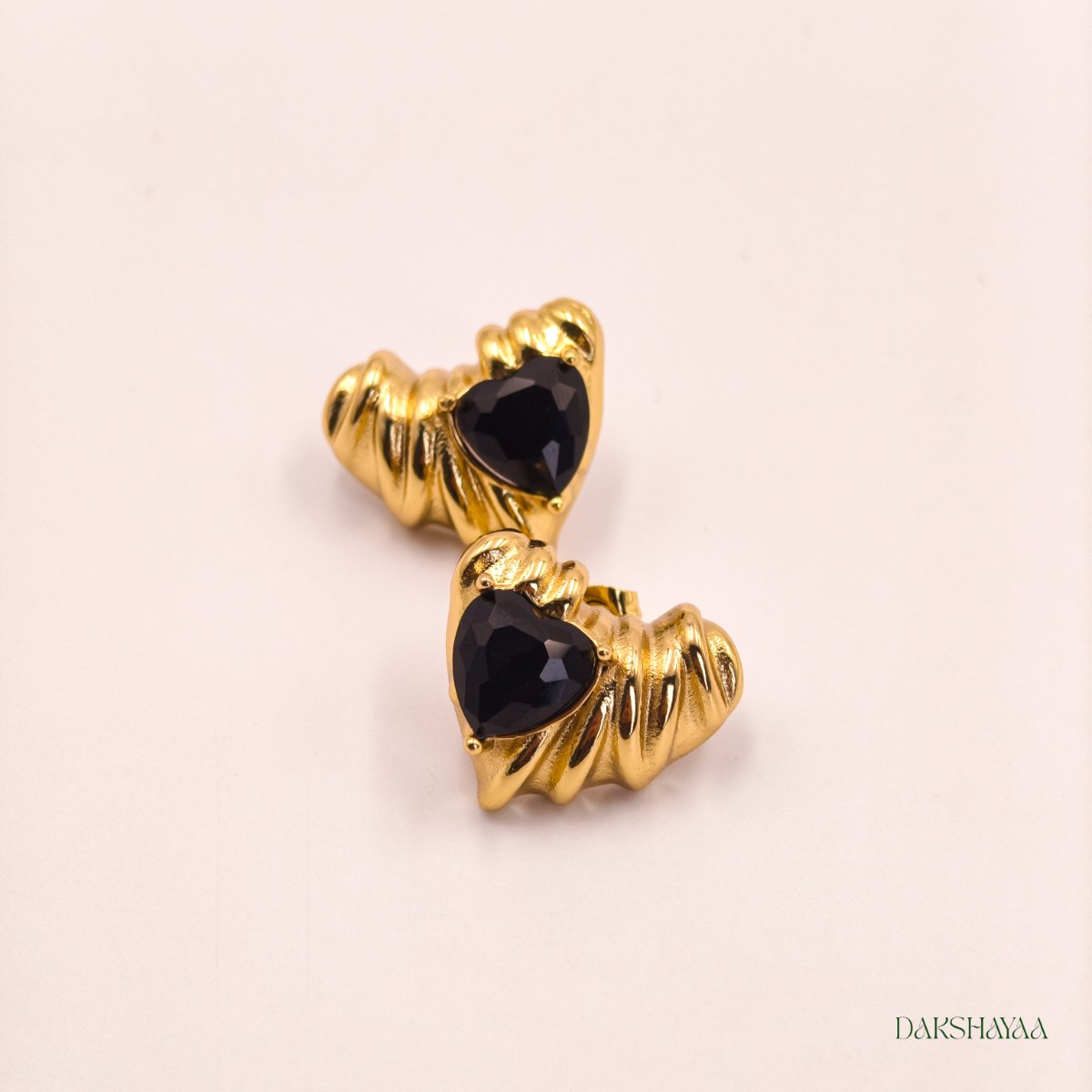 Black Heart Bloom Earrings