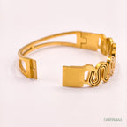 Curved Bar Sleek CZ Bracelet