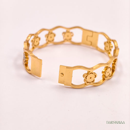 Golden Bloom Bracelet