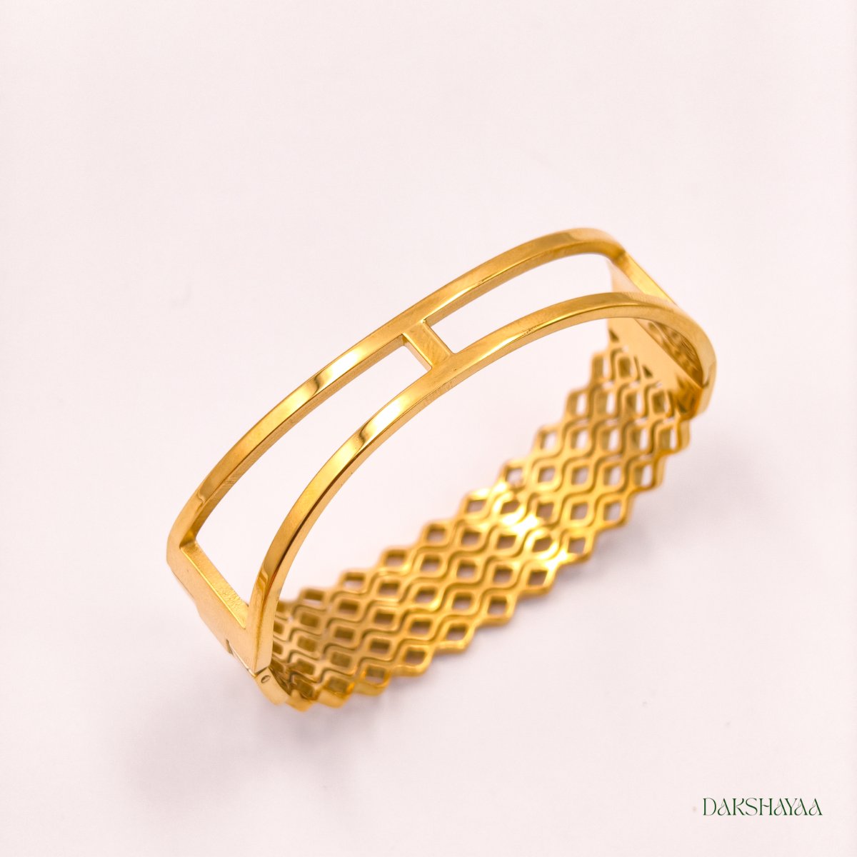 Diamond Lattice Bracelet