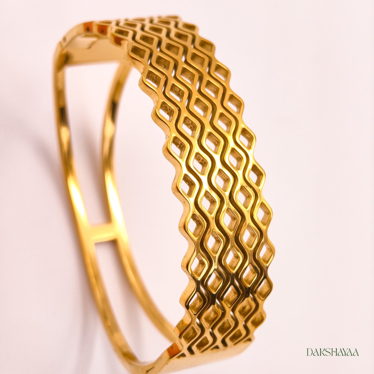 Diamond Lattice Bracelet