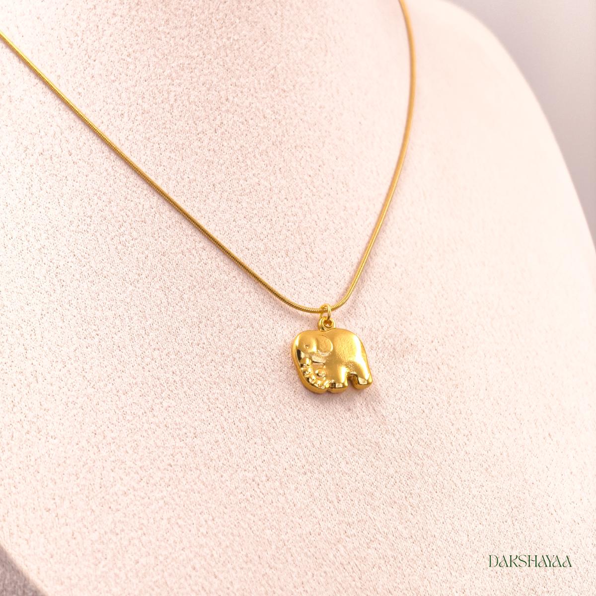 Textured Elephant Pendant Necklace