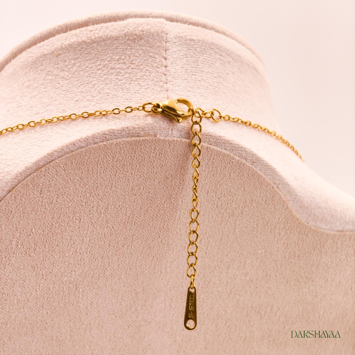 Marquise Fan Pendant Necklace