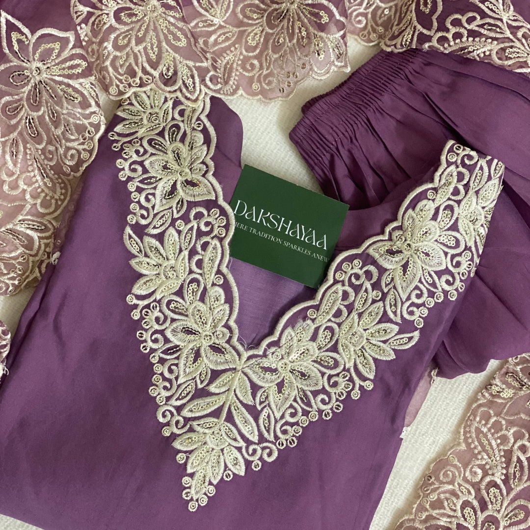 Mauve Blossom Embroidered Kurta Set