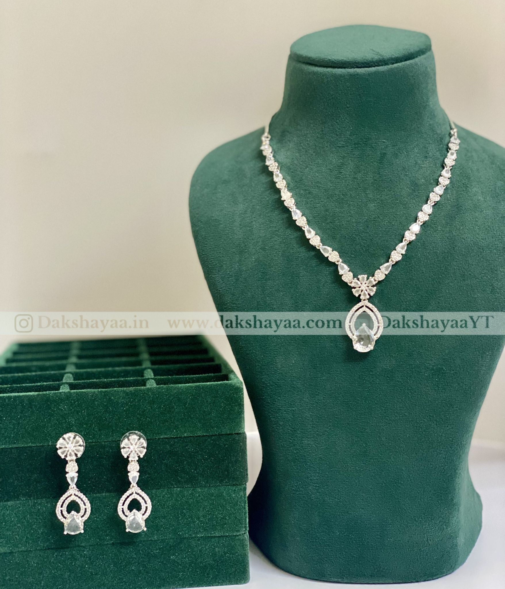 Diamond Finish Solitaire Drop Necklace Set