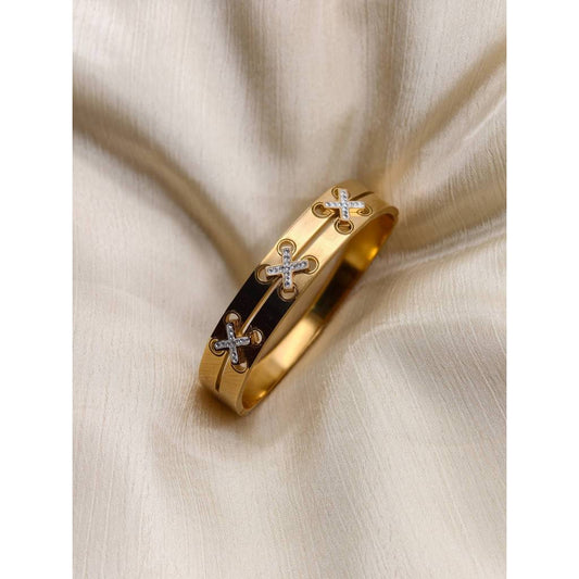 Cross CZ Cuff Bracelet | 18K Gold Plated