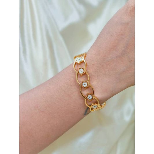 Clover Chain Statement Bangle | 18K Gold Plated Stainless Steel