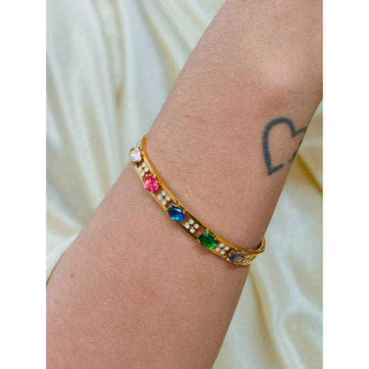 Multi-Coloured Centre Stone Kada