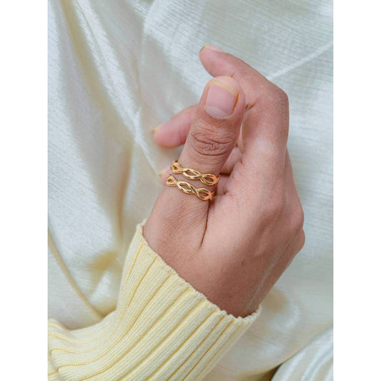 Openwork Wave Adjustable Ring