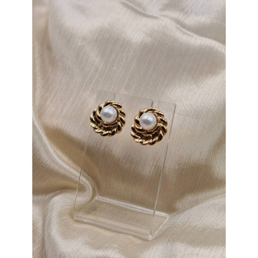 Rope Pearl Dome Studs