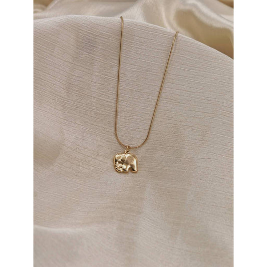Textured Elephant Pendant Necklace
