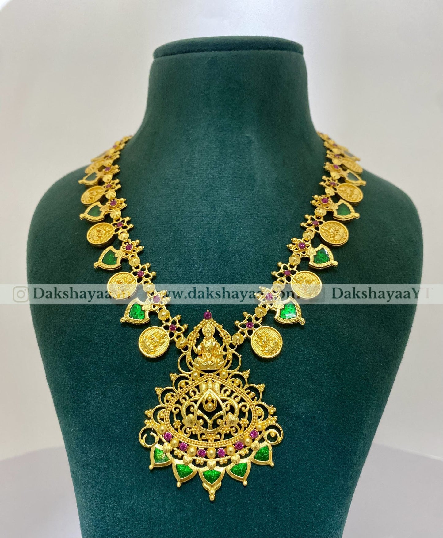 Antique Temple Necklace Set