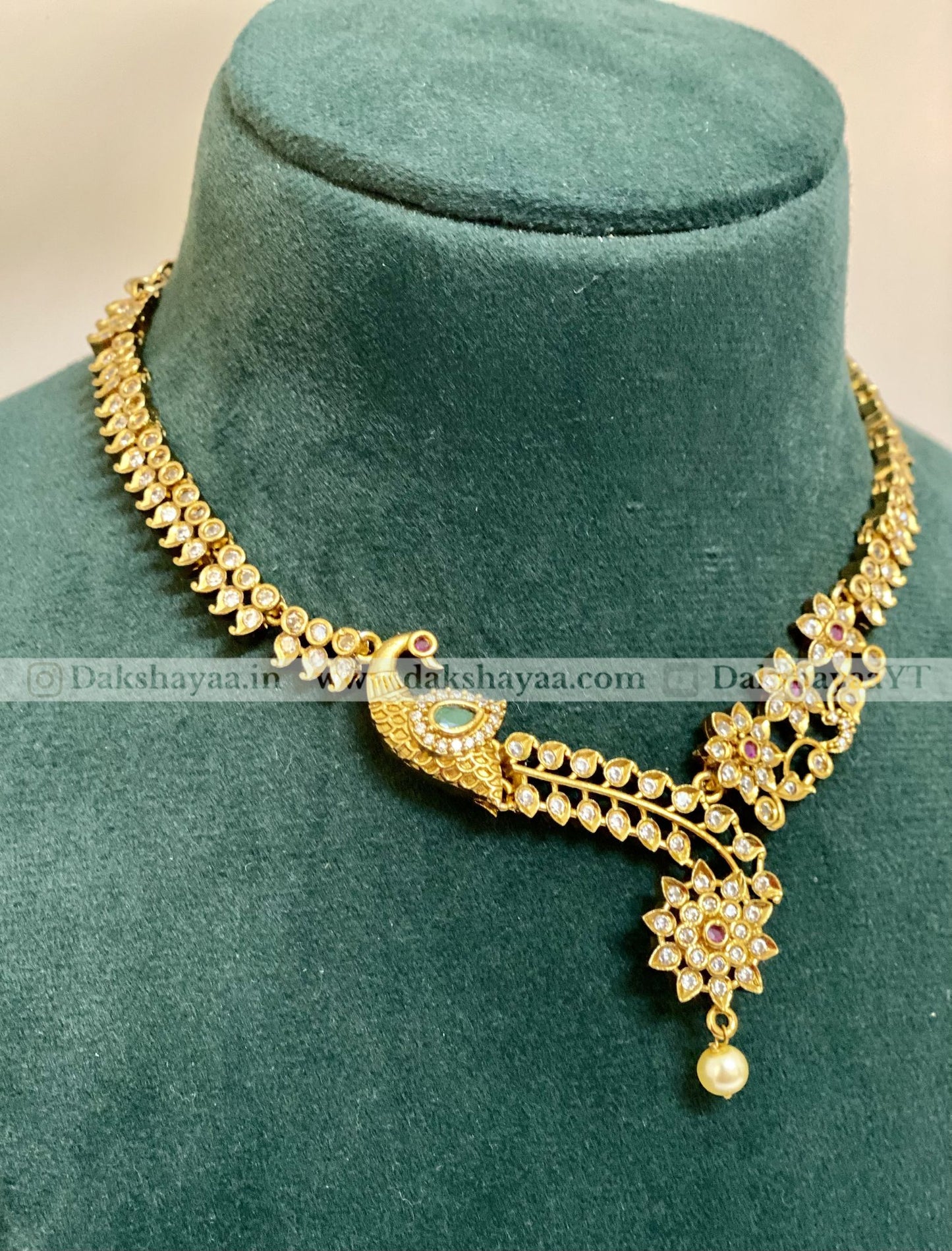 Peacock Blossom Necklace Set