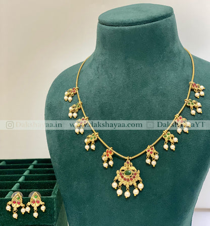 Classic Temple Pearl Necklace Set