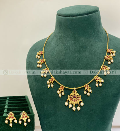 Classic Temple Pearl Necklace Set