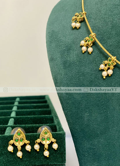 Classic Temple Pearl Necklace Set