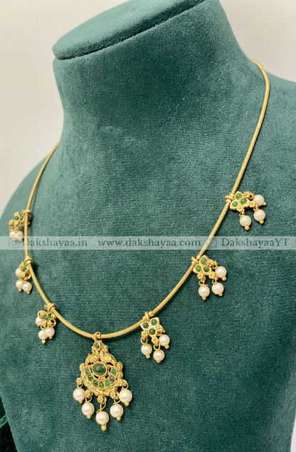 Classic Temple Pearl Necklace Set