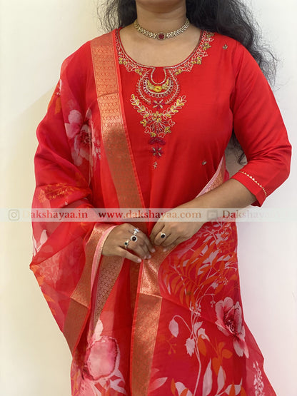 Scarlet Floral Embroidered Kurta Set