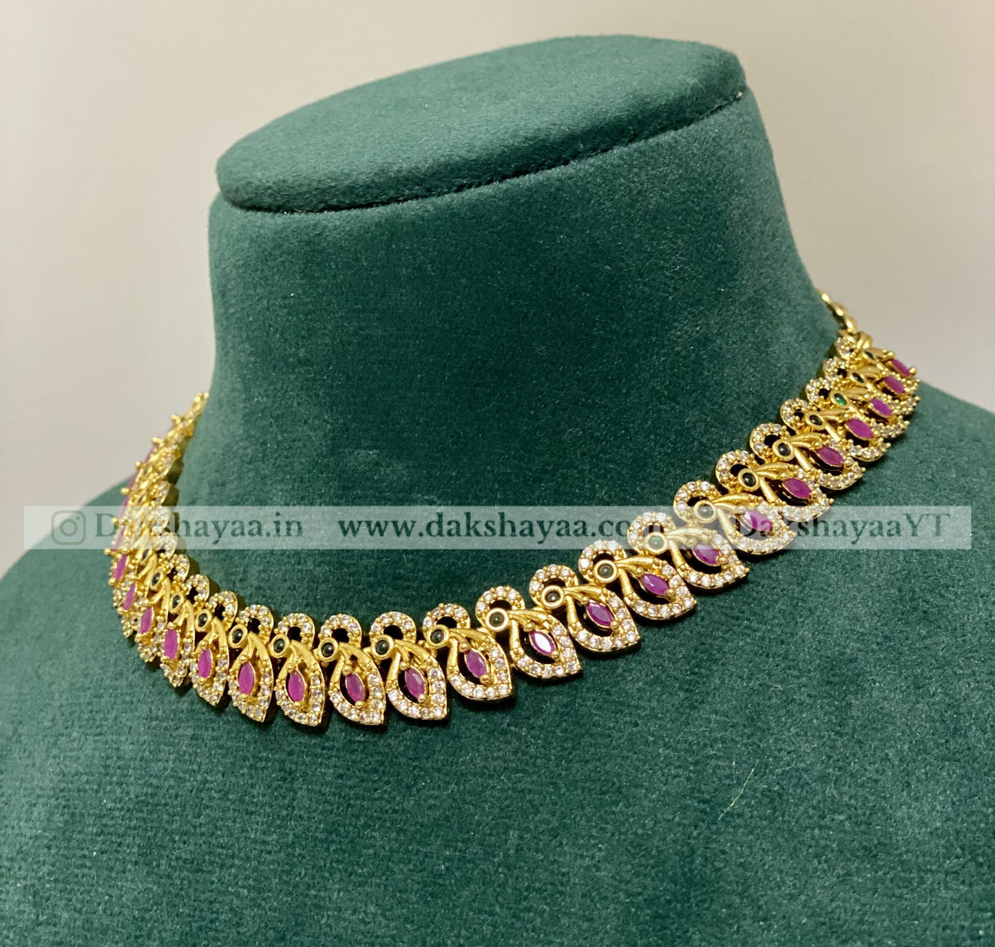 Pink Leaf Motif Choker Necklace Set