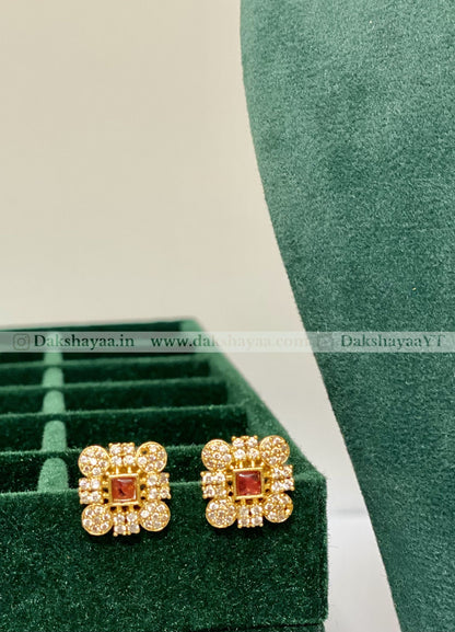 Emerald Solitaire Minimal Necklace Set