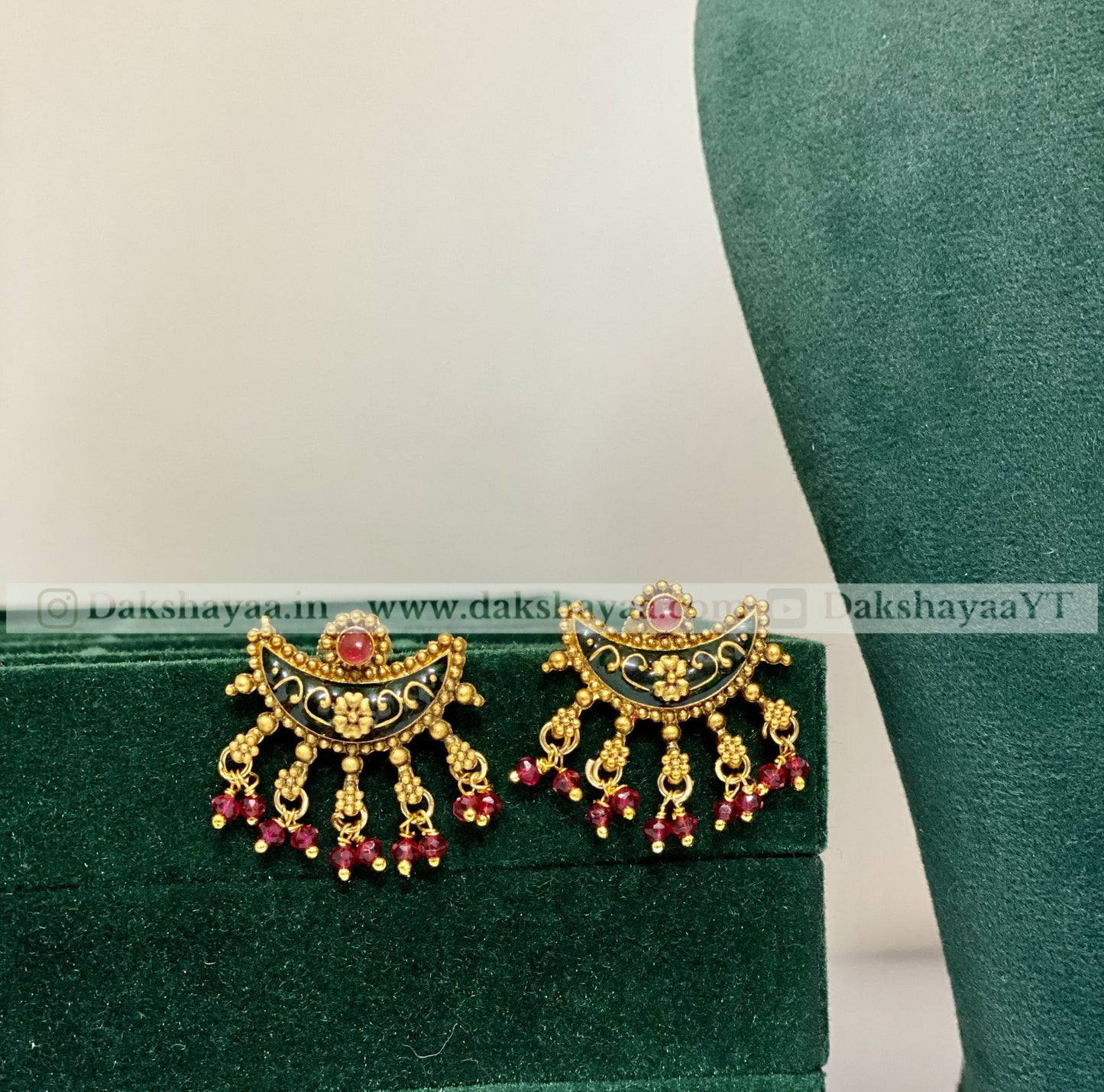 Matte Half Moon Enamel Temple Choker Set