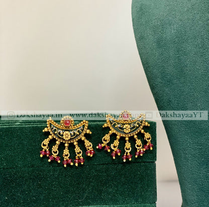 Matte Half Moon Enamel Temple Choker Set