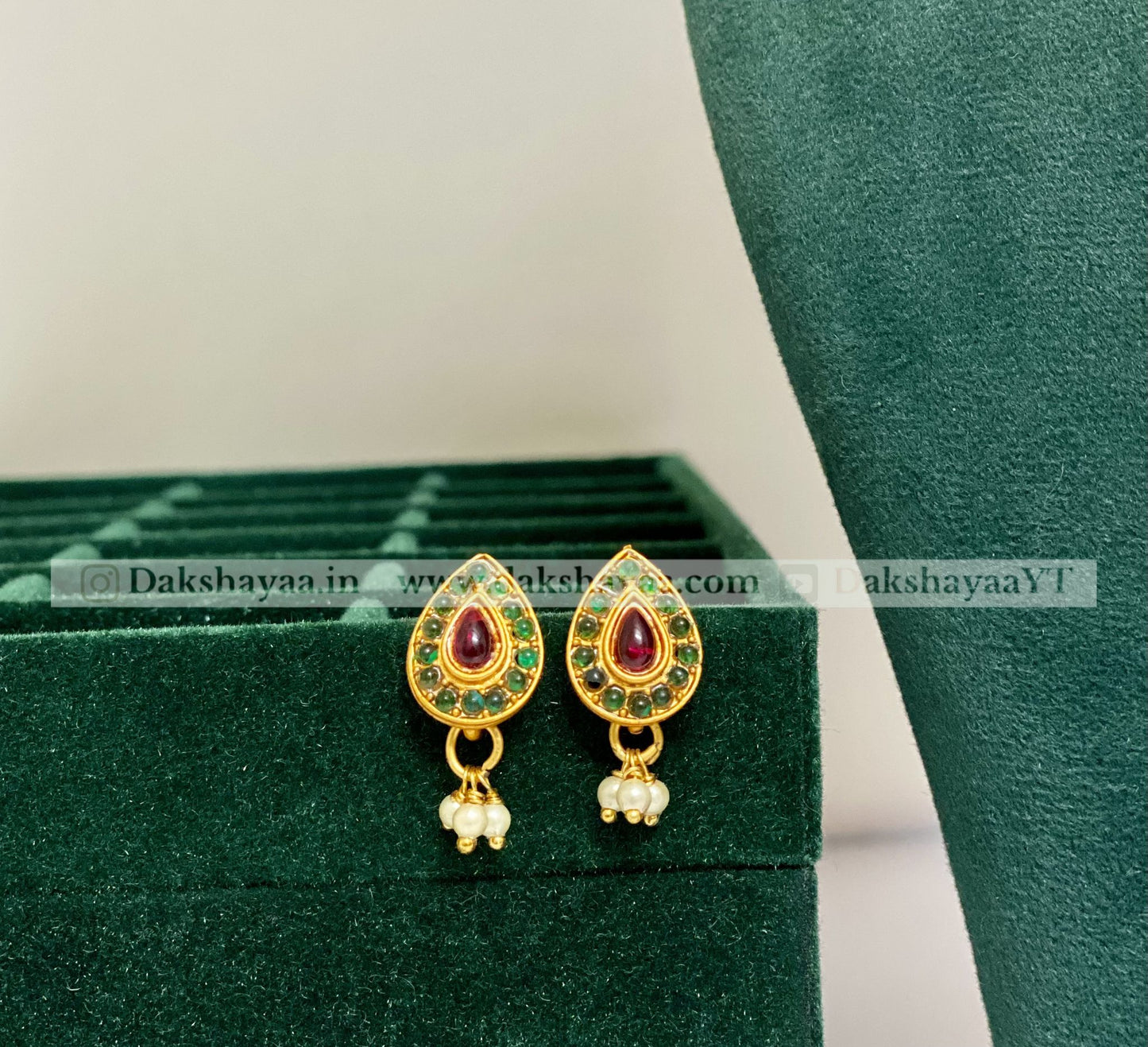 Twin Peacock Antique Choker Necklace Set