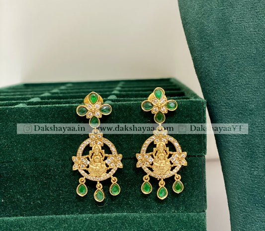 Lakshmi Motif Temple Choker Necklace Set