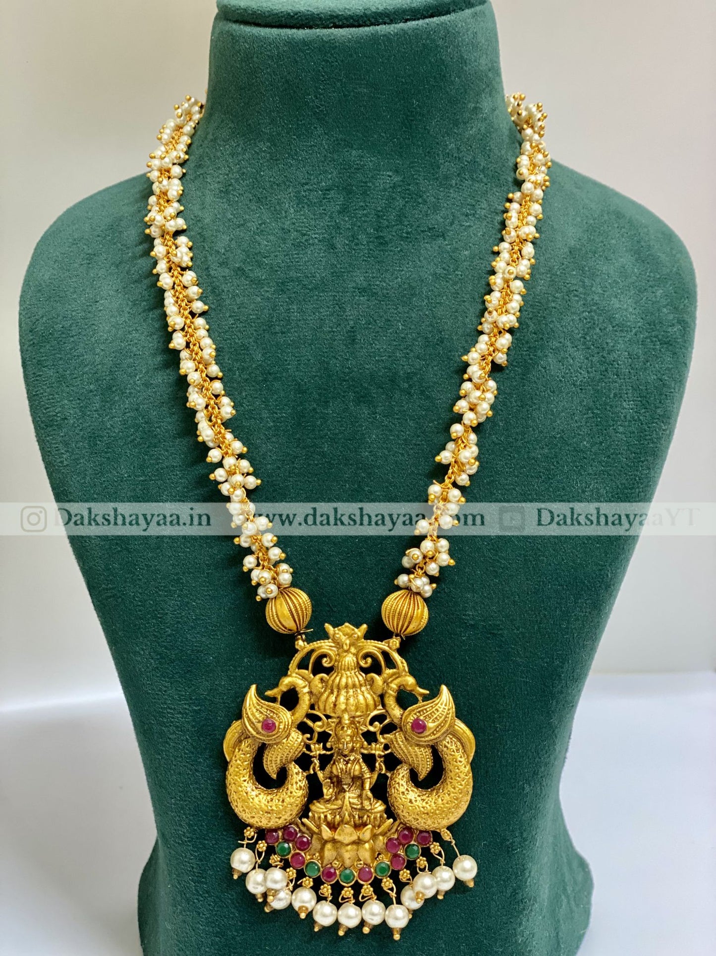 Guttapusalu Lakshmi Temple Necklace Set