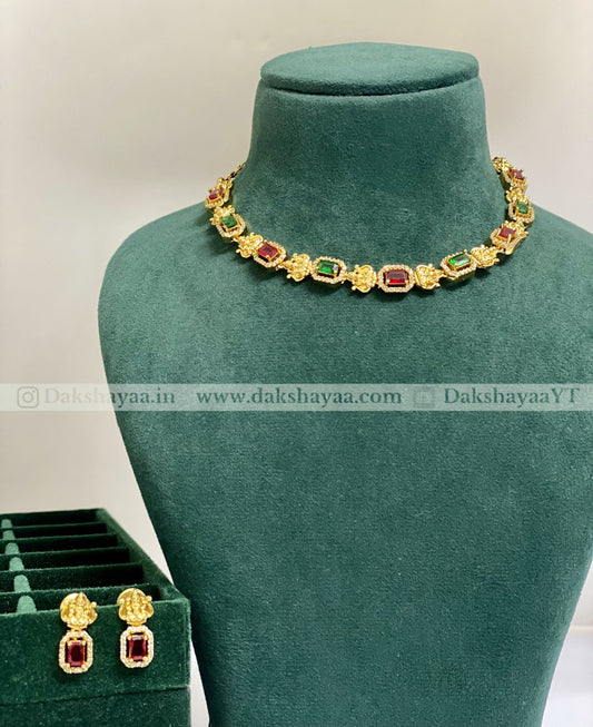 Regal Gold Finish Stone Choker Set