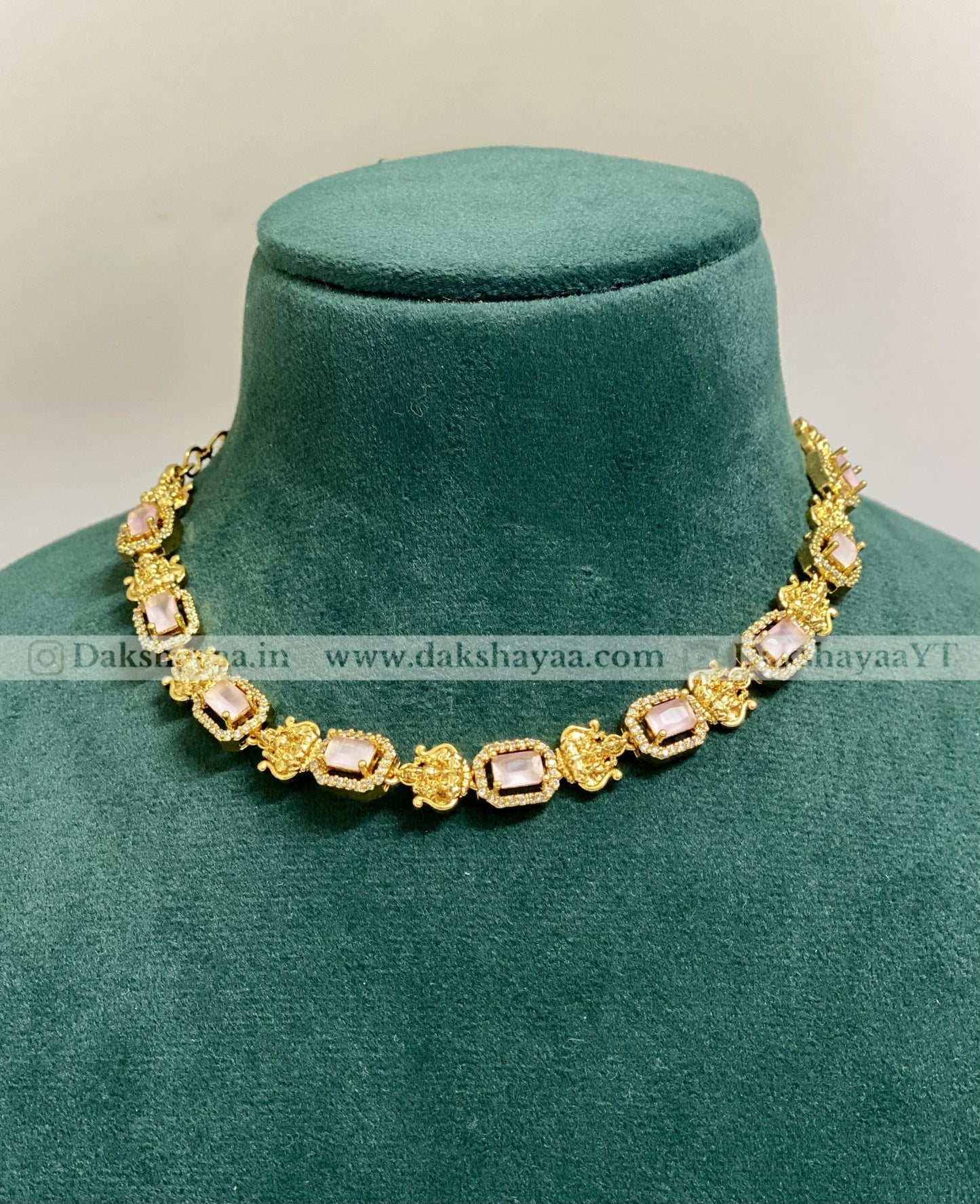 Regal Gold Finish Stone Choker Set