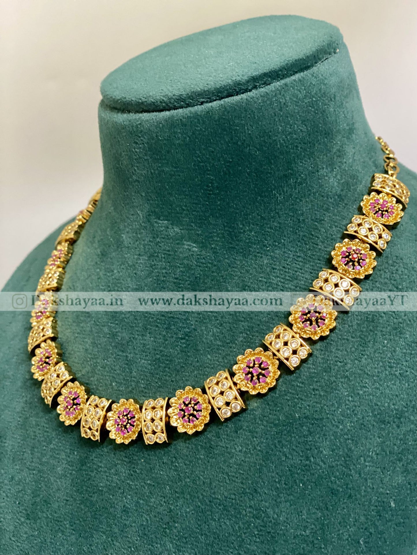Antique Gold Finish Floral Choker Necklace Set