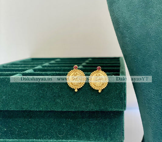 Antique Gold Finish Lakshmi Coin Necklace Set