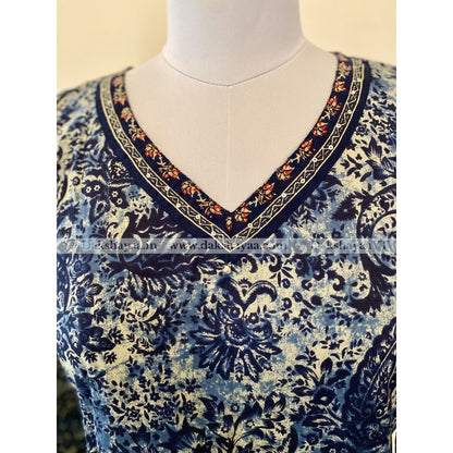 Close-up view of Paisley Print Pure Cotton Short Kurti Top for Women – Summer Ethnic Wear M-3XL