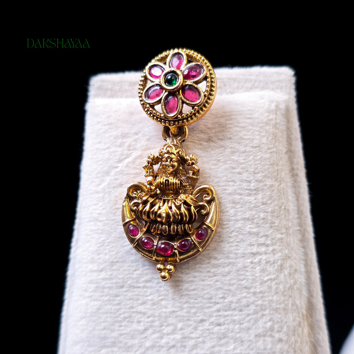 Lakshmi Floral Charm Necklace Set
